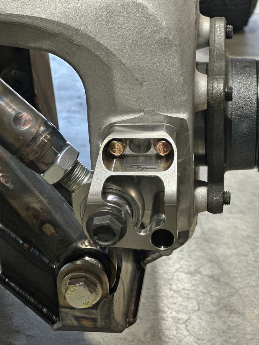 SF Raceworks - SF Raceworks Can - Am Maverick R Race Spec High Clearance Adjustable Radius Rods w/ Double Shear Bracket - UTVRaceShop.Com